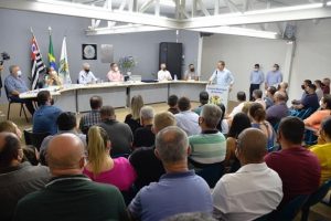 No Dia do Agronegócio, Secretário de Agricultura de SP participa da 1° Semana do Agro de Arealva, organizada pela CATI