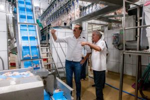 Itamar Borges visita o Grupo Gonzales em Pirangi