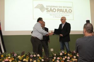 Prêmio Deusa Ceres homenageia Secretaria de Agricultura e ex-servidores da SAA