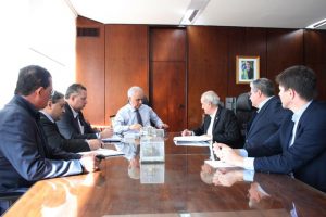 SECRETÁRIO DE AGRICULTURA FRANCISCO MATTURRO SE REÚNE COM MINISTRO MARCOS MONTES EM BRASÍLIA