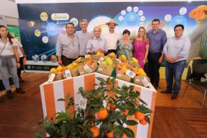 Secretário de Agricultura e Abastecimento do Estado visita a tradicional Expocitros, em Cordeirópolis