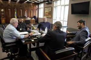 Secretaria de Agricultura e Abastecimento do Estado de São Paulo realiza reunião com presidente e representante da Câmara Setorial da Borracha Natural