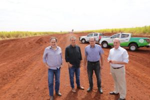 Secretário de Agricultura e Abastecimento visita obras do Melhor Caminho no município de Pitangueiras
