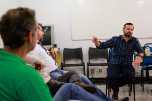 Representando o Secretário de Agricultura, Francisco Matturro, o Chefe de Gabinete, Ricardo Lorenzini, visita a CATI e CDA Regional de Ourinhos