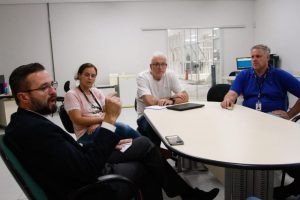Representando o Secretário de Agricultura, Francisco Matturro, o Chefe de Gabinete, Ricardo Lorenzini, visita a CATI e CDA Regional de Catanduva