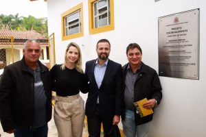 Representando o Secretário de Agricultura, Francisco Matturro, o Chefe de Gabinete, Ricardo Lorenzini, inaugura em Areias uma unidade do programa ‘Cozinhalimento’