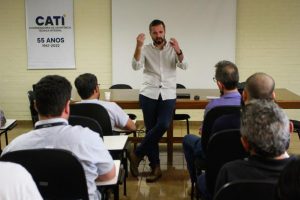Representando o Secretário de Agricultura, Francisco Matturro, o Chefe de Gabinete, Ricardo Lorenzini, visita CATI e CDA Regional Orlândia