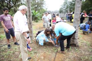 Secretário de Agricultura e Abastecimento acompanha programação da Semana da Criança promovida pelo IB
