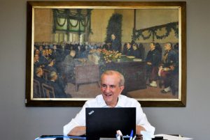 Secretário de Agricultura e Abastecimento é entrevistado no República Agro