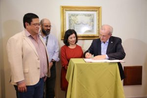 Secretário de Agricultura participa de assinatura de protocolo de intenções que traz novas possibilidades à pesquisa do agro paulista