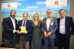 Secretaria de Agricultura e Abastecimento do Estado de São Paulo reforça incentivo ao setor da cachaça e do vinho paulista