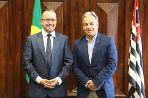 Secretaria de Agricultura e Abastecimento de SP recebe diretor-executivo da Citrus BR