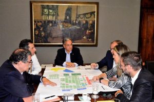 Estrutura da edição 2023 da Agrishow é apresentada à Secretaria