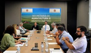 Secretaria de Agricultura discute Projeto Básico de Queijaria Artesanal