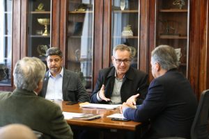 Secretaria de Agricultura recebe prefeito de Herculândia