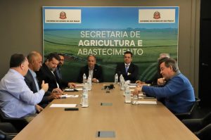 Planos de exploração do cultivo e manejo das algas marinhas são apresentados à Secretaria