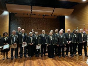 Secretaria participa da cerimônia de posse dos novos membros da APAMVET