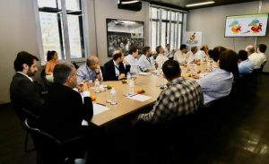 Com o objetivo de combater o Greening em SP, encontro reúne representantes da citricultura e técnicos da Secretaria