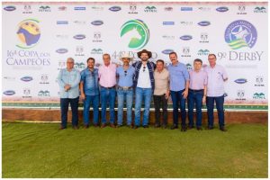 Secretaria de Agricultura faz anúncios importantes para setor de equídeos durante prova da ABQM em Araçatuba