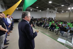 Com apoio da Secretaria de Agricultura, principal região produtora de banana de SP reúne setor no Vale do Ribeira