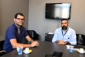 Secretaria de Agricultura discute potencial industrial e medicinal do cânhamo com empresa farmacêutica