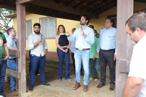 Secretário de Agricultura visita unidade da APTA Regional em Pindamonhangaba
