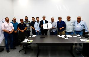 Secretarias de Agricultura de SP e DF assinam protocolo de intenções para parceria na fruticultura