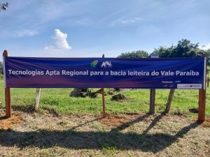Apta Regional realiza Dia de Campo voltado à produção leiteira no Vale do Paraíba