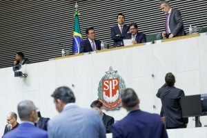 Alesp aprova projeto que reestrutura carreiras de especialista ambiental e agropecuário