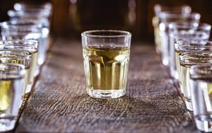 Secretaria de Agricultura impulsiona setor da cachaça com inscrições abertas para concurso e nova rota turística