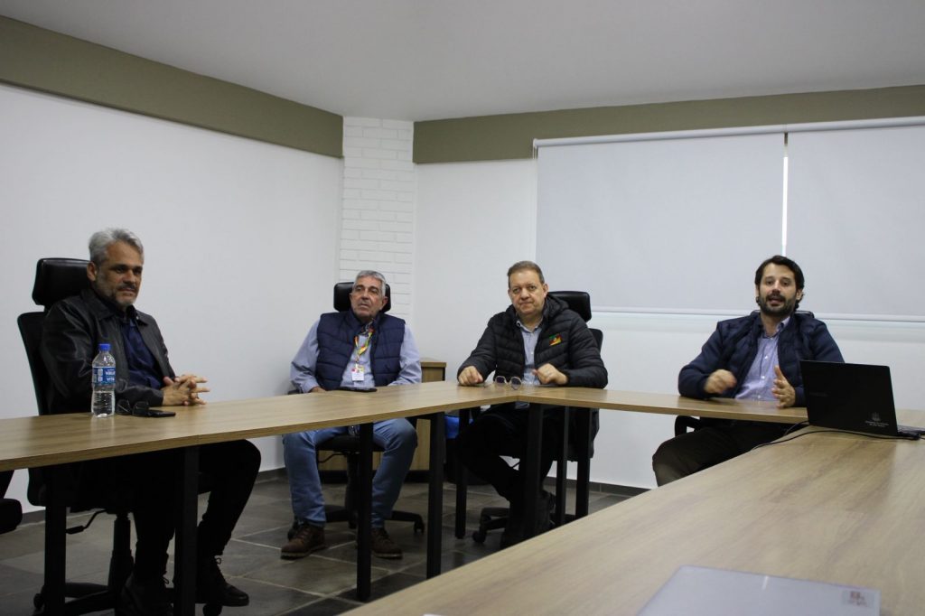 Conseagri debate financiamento agrícola, segurança jurídica e elege vice-presidente