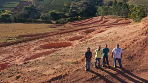 Cafeicultor recupera fertilidade do solo com apoio do Feap PSA