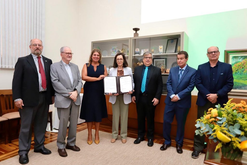 Secretaria de Agricultura destaca ações de defesa vegetal em cerimônia de criação do CPA Citros, em Piracicaba