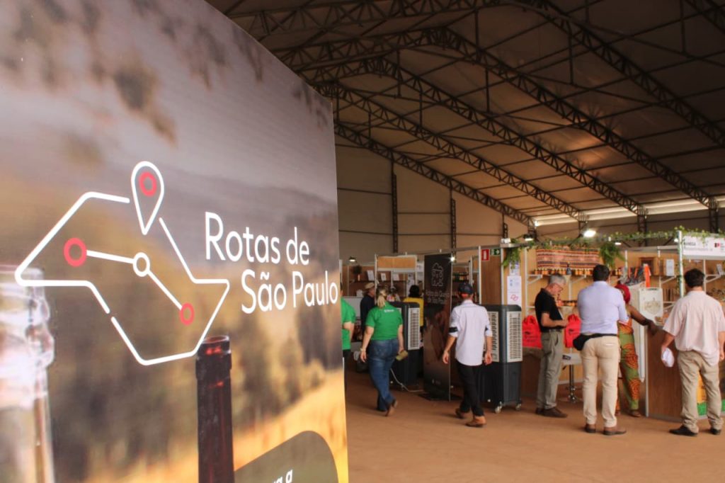 Pavilhão de Artesanais amplia presença e impulsiona negócios na Agrishow 2026