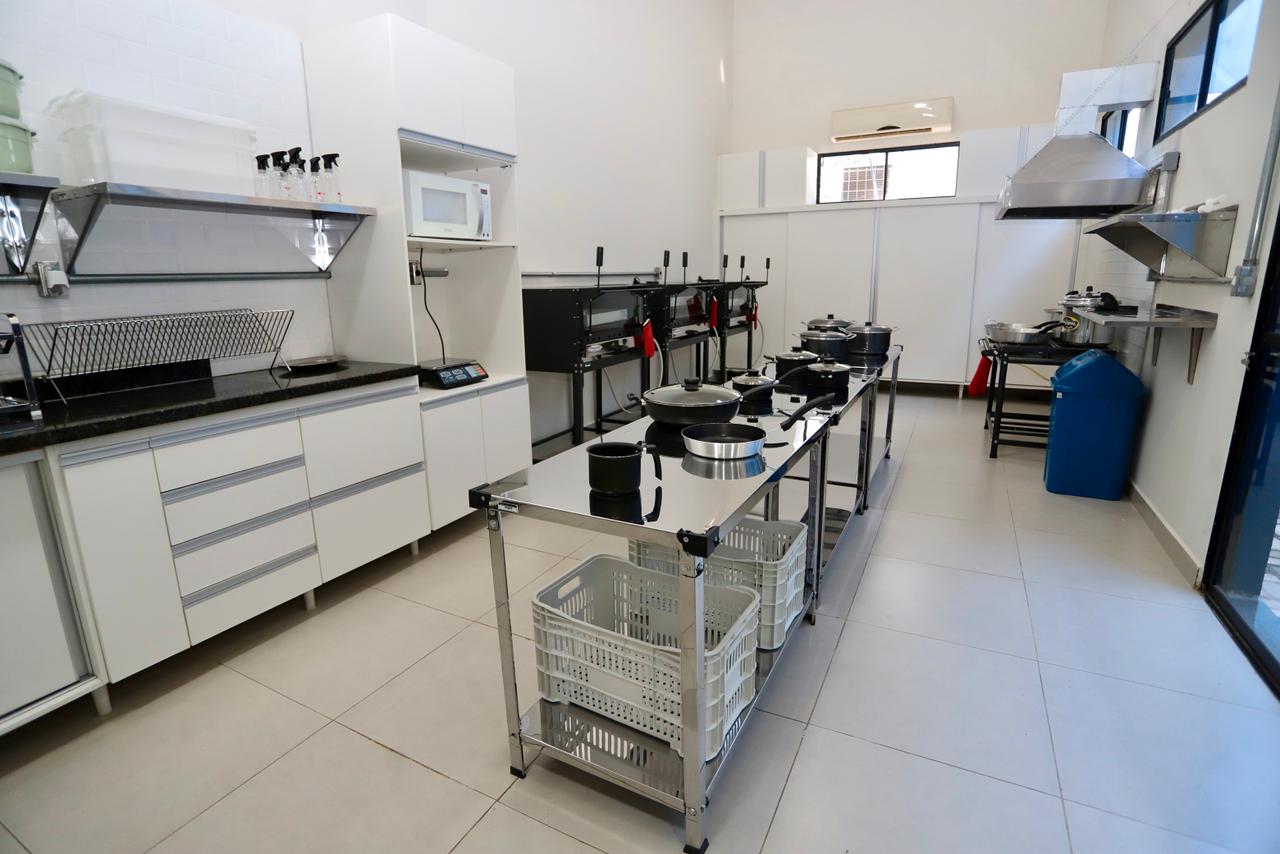 Secretaria de Agricultura de SP inaugura Cozinhalimento em Promissão e reforça integração entre produção e beneficiamento