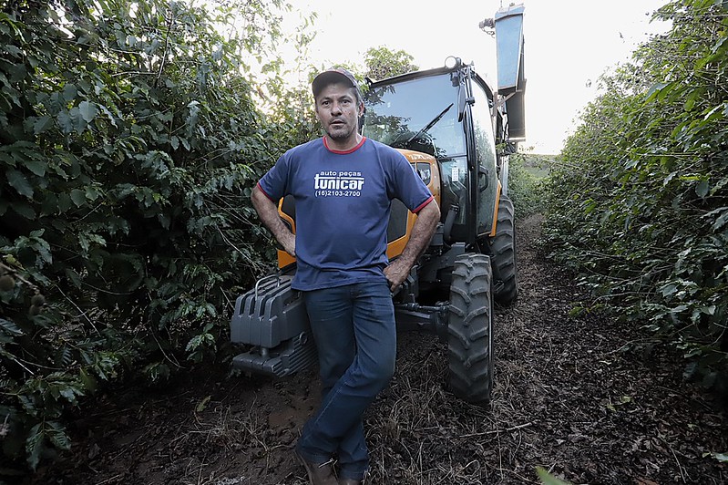 Pró-Trator: Governo de SP amplia acesso de pequenos produtores a máquinas agrícolas com R$ 180 mi em financiamentos desde 2023
